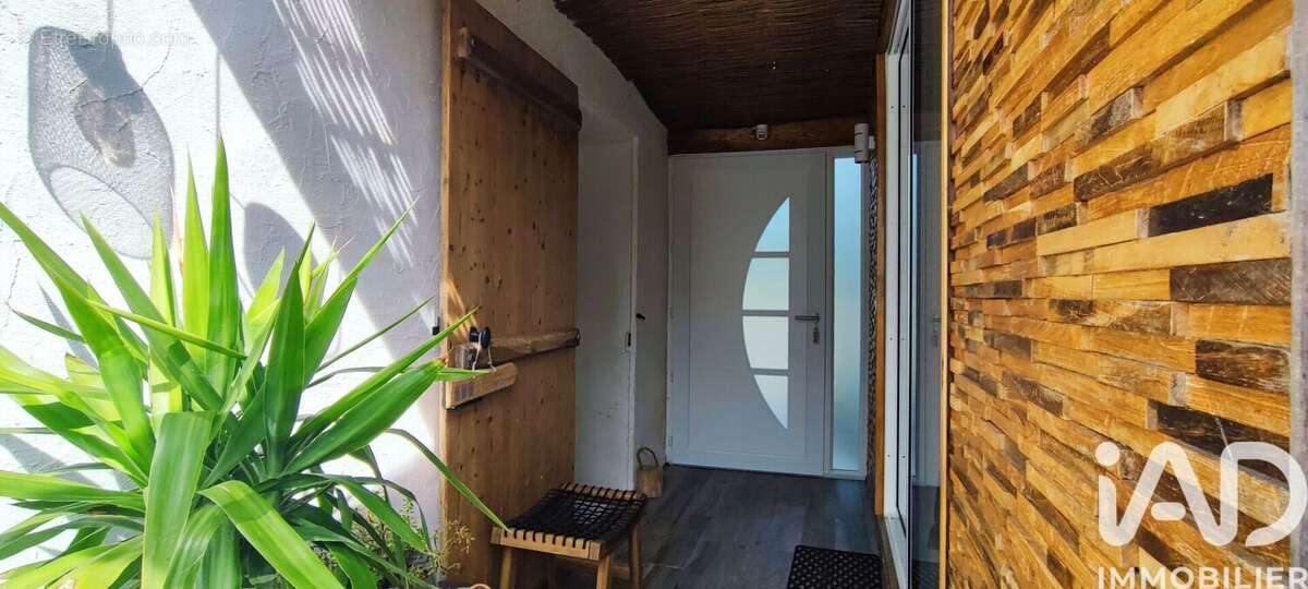 Photo 2 - Maison à REBAIS