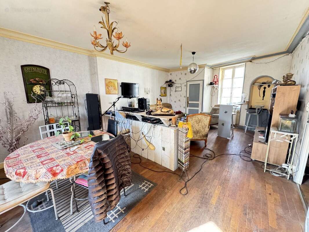 Appartement à MONTLUCON