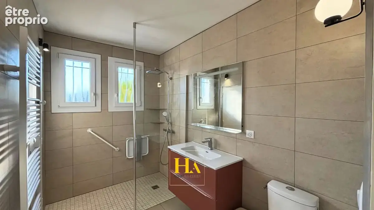 Maison Mours Saint Eusèbe 7 pièces 147 m2 - photo 10