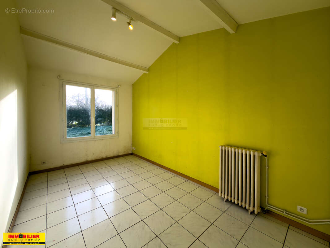 Maison à LANDIRAS