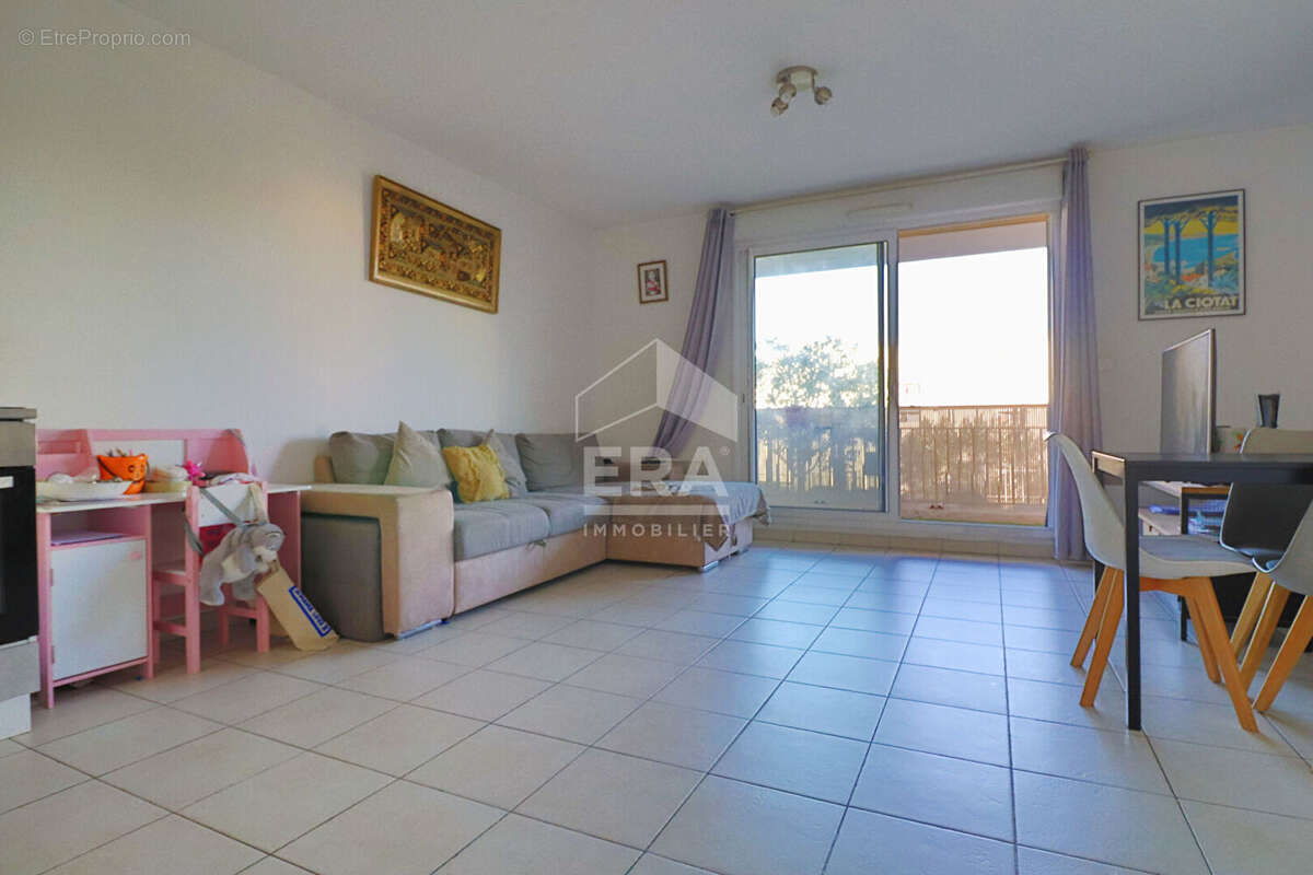 Appartement à MARSEILLE-11E