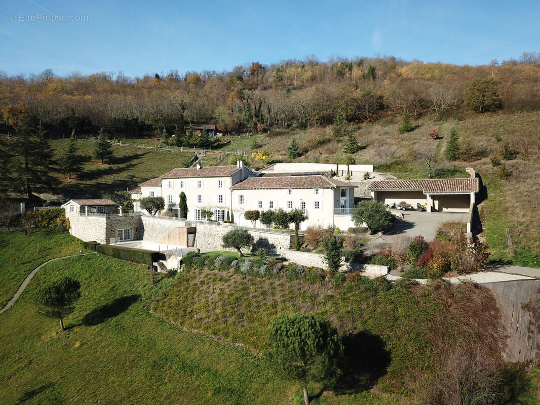 Maison à REGNIE-DURETTE