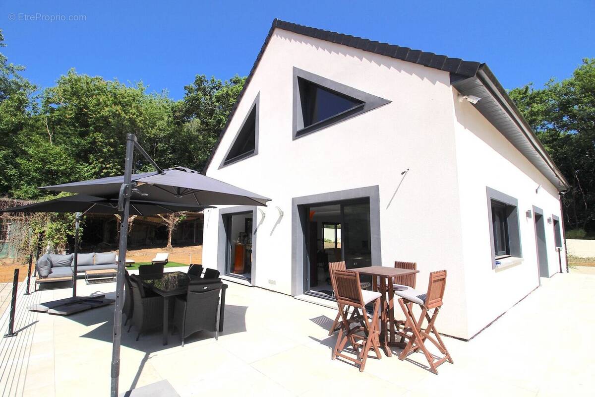 Photo 1 - Maison à ANGERVILLIERS