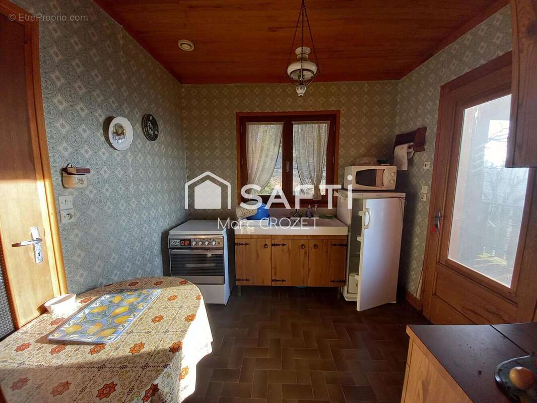 Photo 5 - Maison à SAINT-CLEMENT-DE-VERS