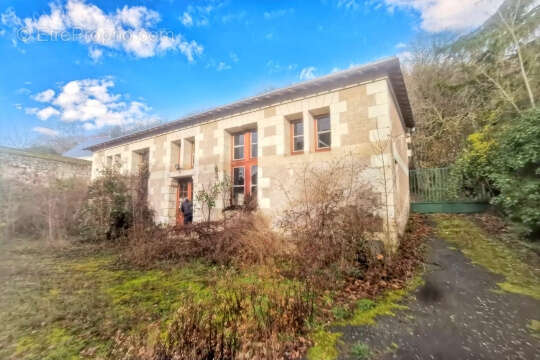 Maison à CINQ-MARS-LA-PILE