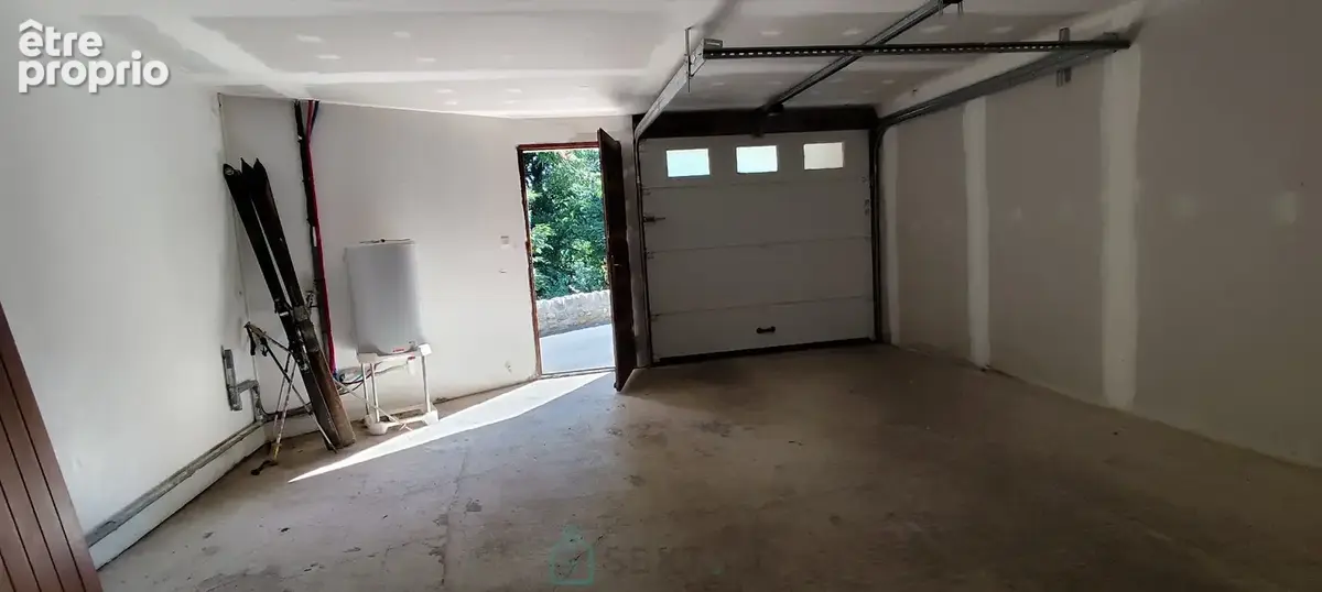 Ensemble immobilier 3 logements, cour, garage et et terrasse avec vues - photo 24