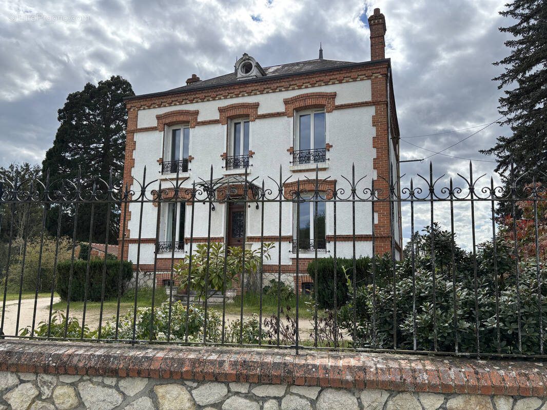 Maison à LA FERTE-SAINT-AUBIN