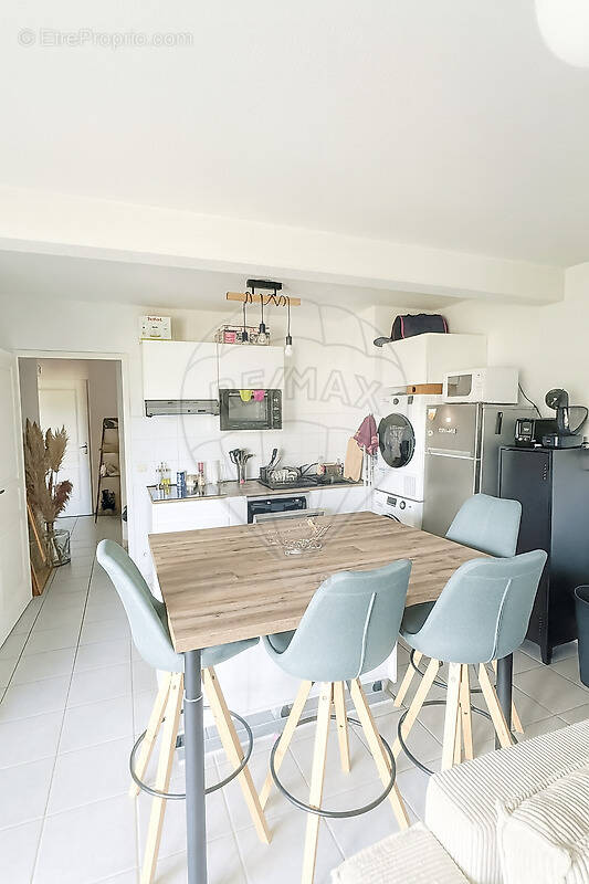 Appartement à PAREMPUYRE