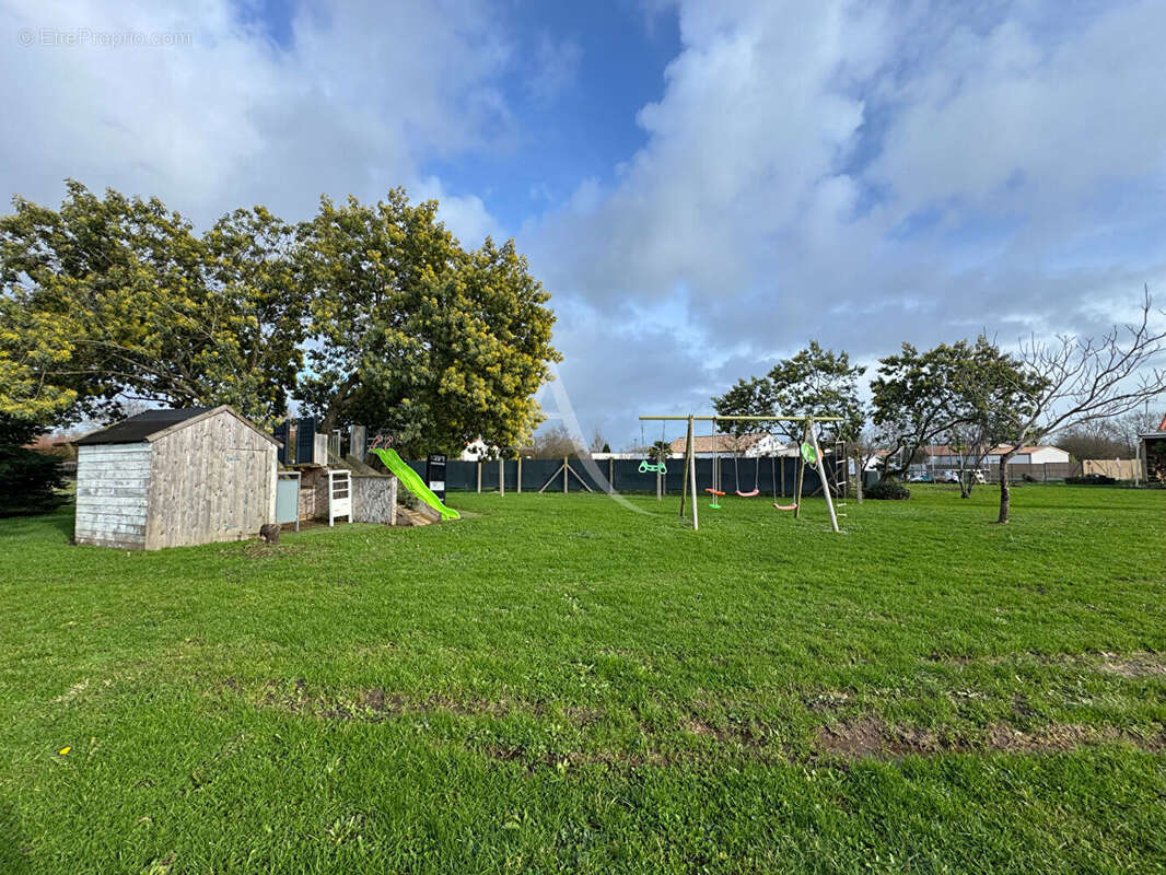 Maison - 4 chambres, Pays de Vie - photo 10