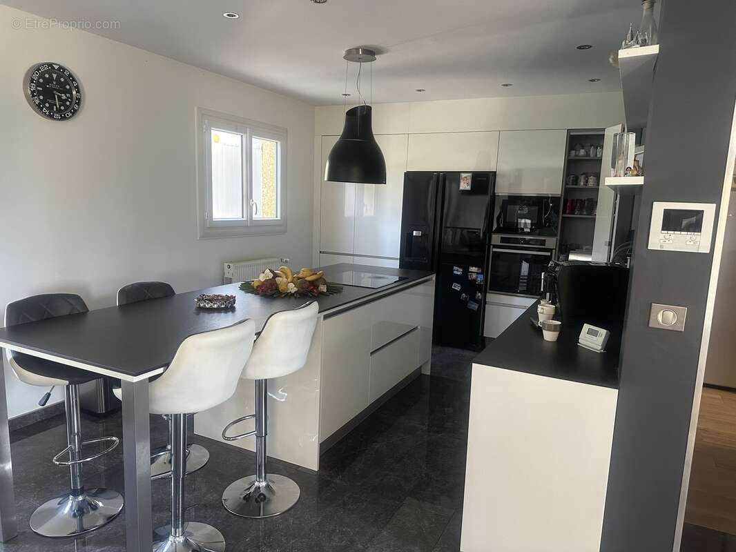 Maison à MONTALIEU-VERCIEU