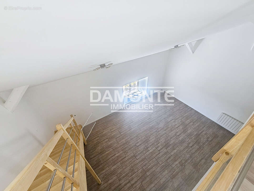 Coup de cœur assuré ! Appartement de caractère entièrement rénové   86,70 m2 - photo 12