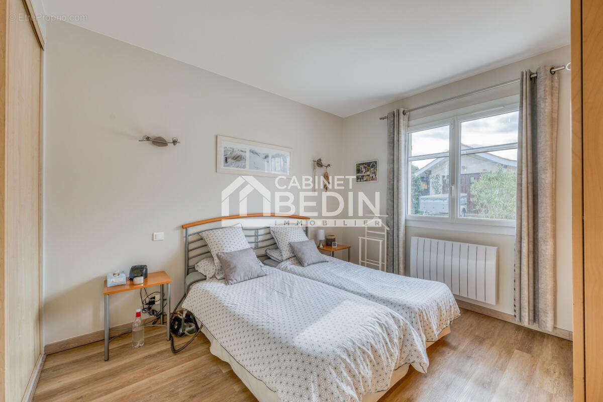 Maison à SAINT-MEDARD-EN-JALLES