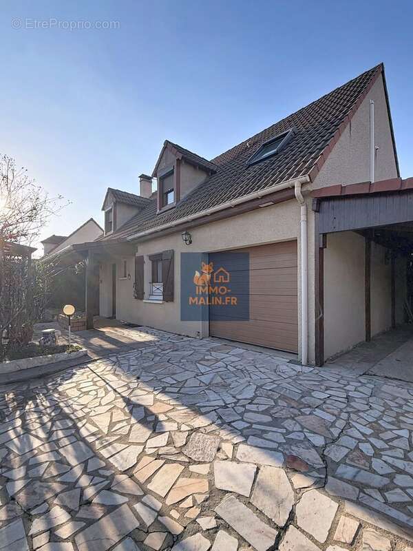 Maison à VILLENEUVE-SAINT-GEORGES