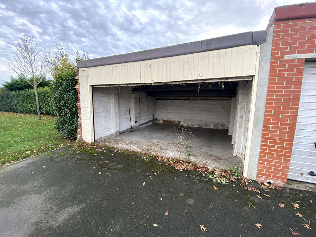 Parking à VALENCIENNES