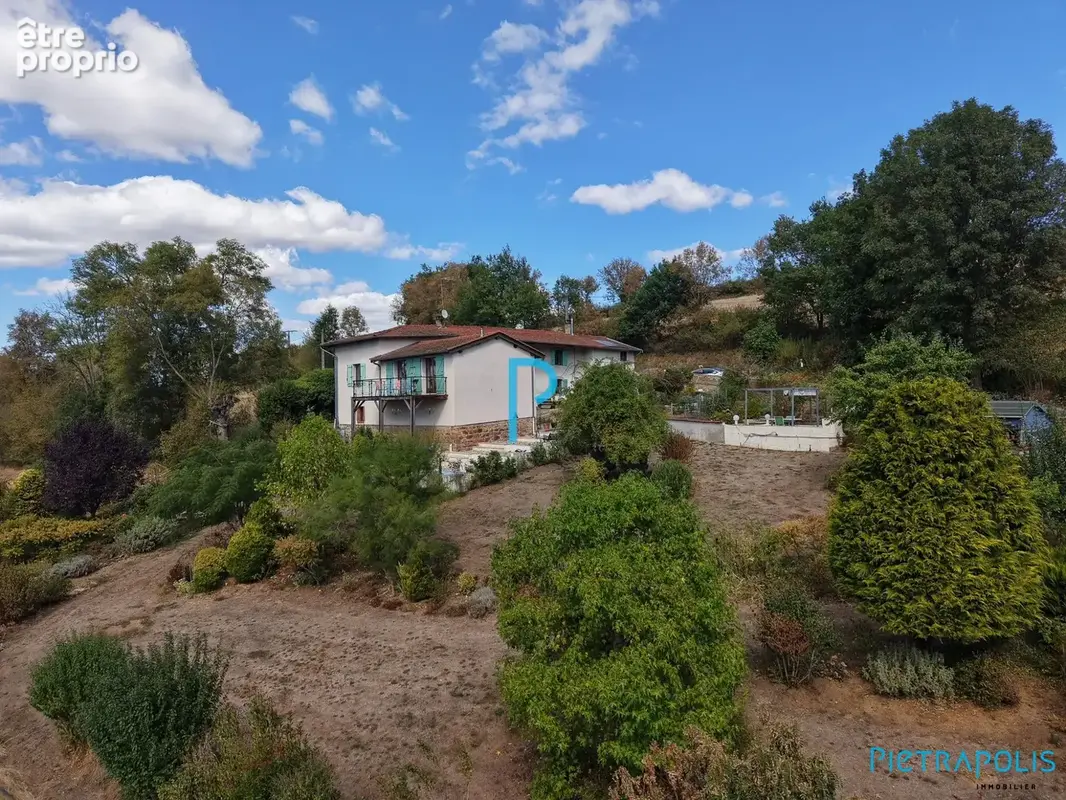 Photo Maison à Villecheneve au prix de 289 000€