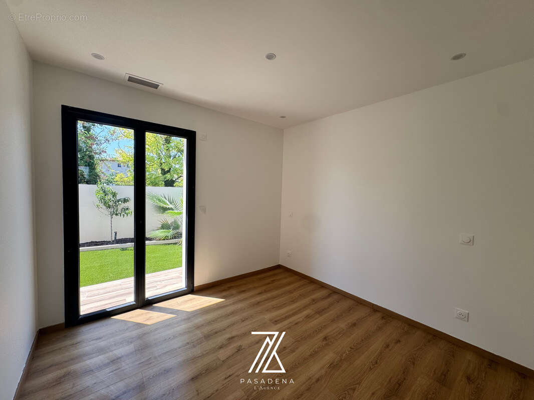 Vente Villa Plaissan T4 - photo 11