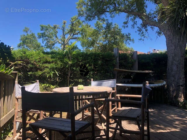 Maison à MOLIETS-ET-MAA