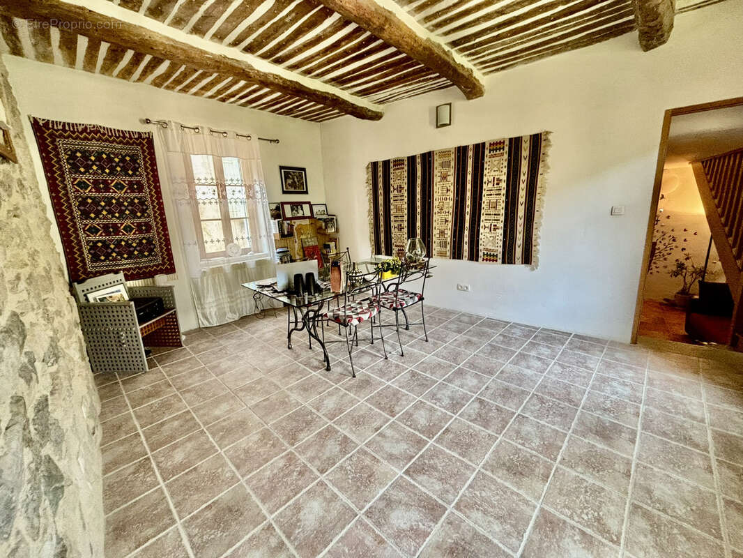 Maison de charme avec cour et terrasse + chambre d'hôte - photo 16