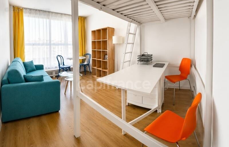 Appartement à PARIS-15E