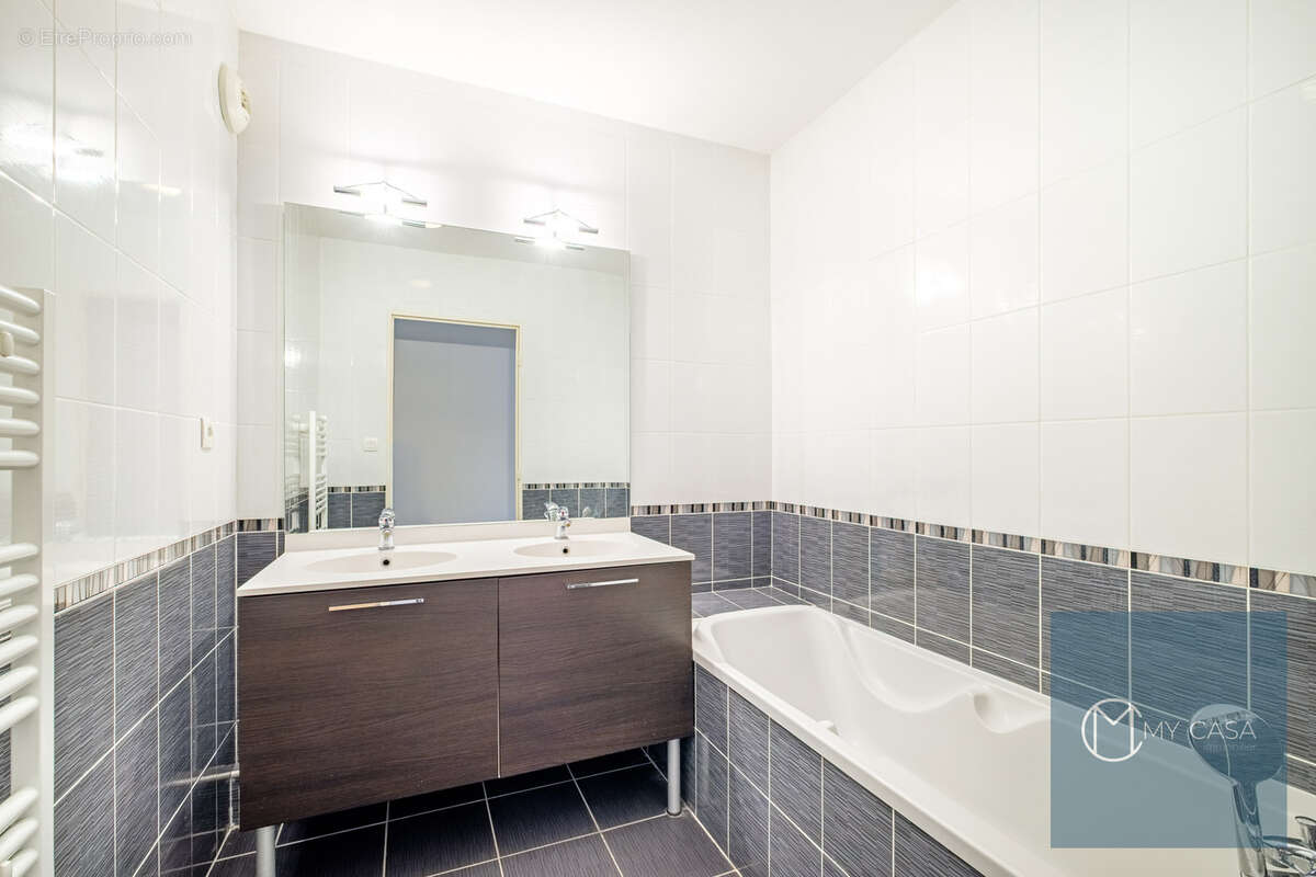 Appartement à LYON-5E