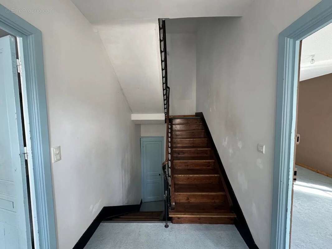 Appartement à LE CHAMBON-SUR-LIGNON