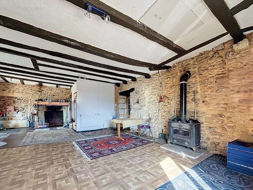 Appartement à LARZAC