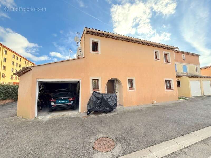 Maison à vendre 4 pièces LE CANNET (06) - photo 17