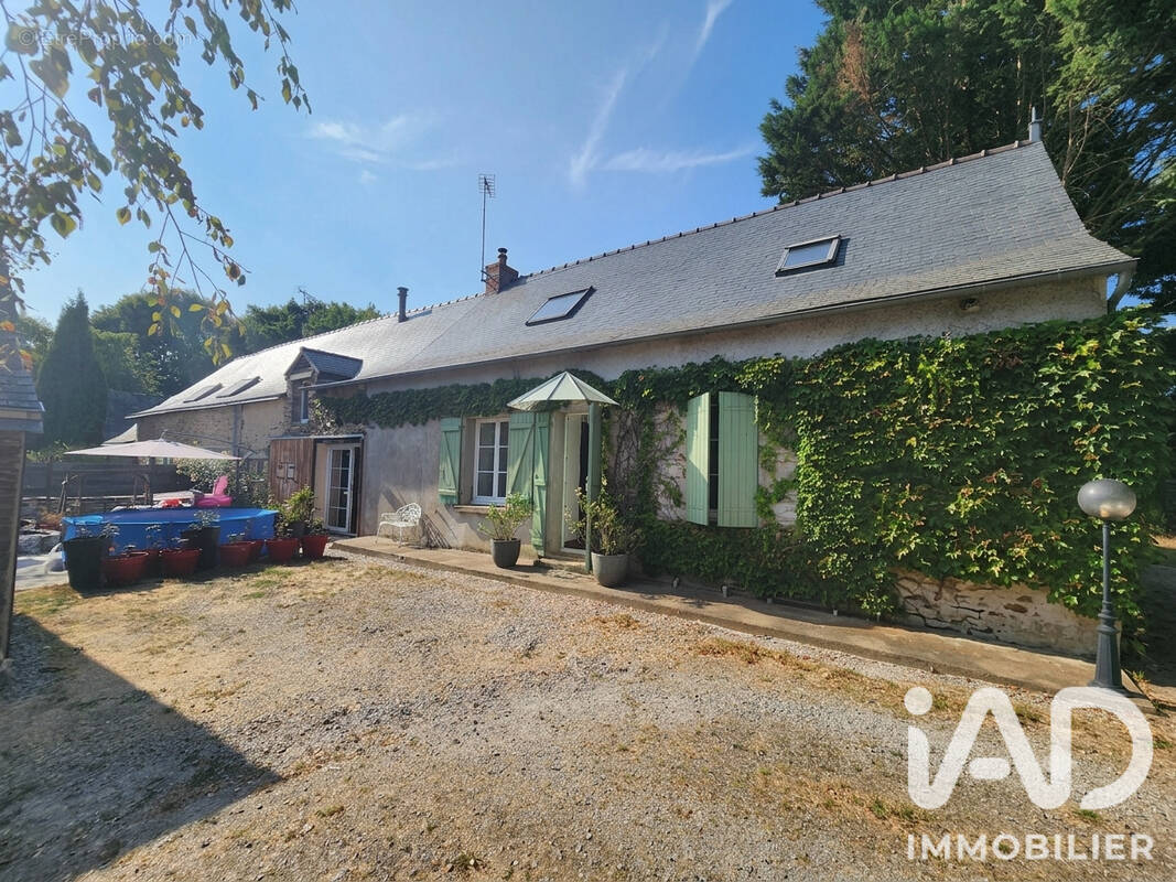 Photo 1 - Maison à ROUGE