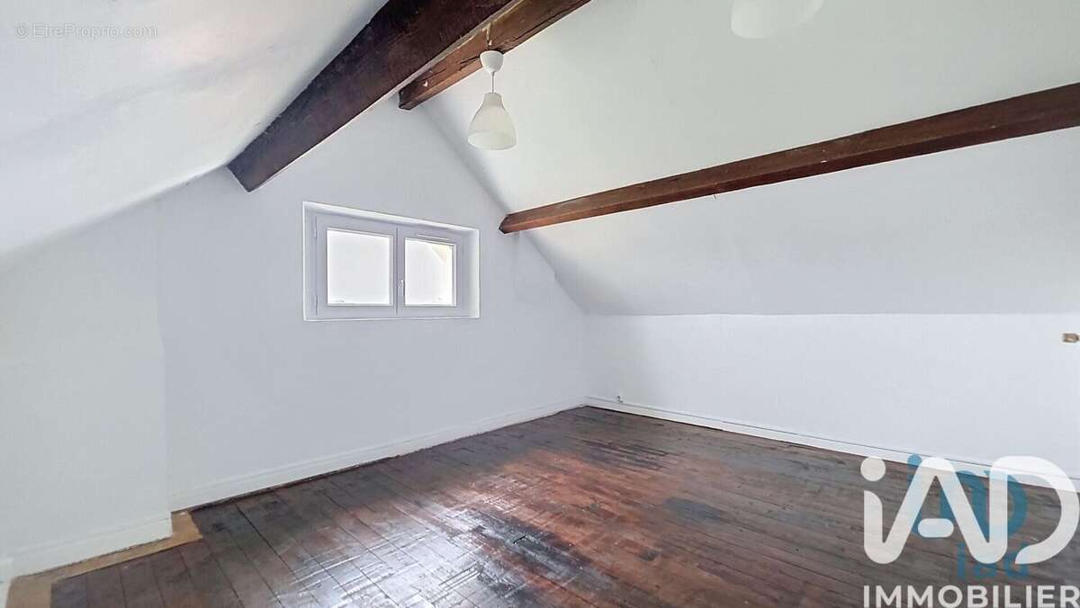 Photo 9 - Maison à ROMILLY-SUR-SEINE