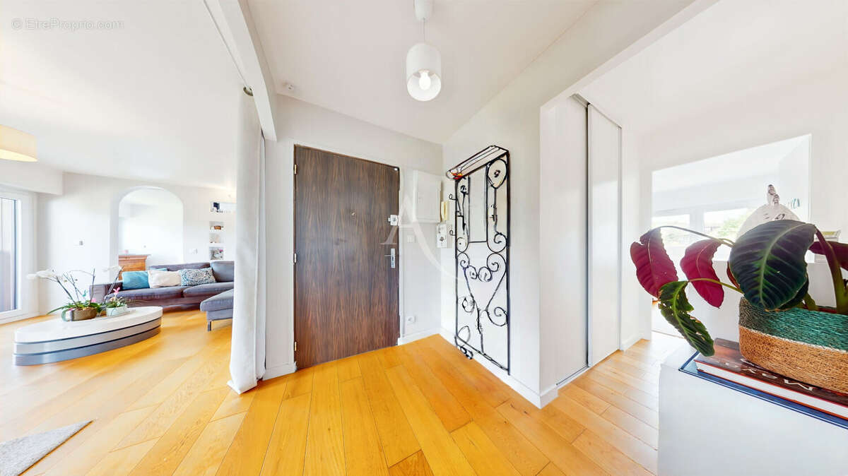 Appartement T4 Cran-Gevrier - photo 8