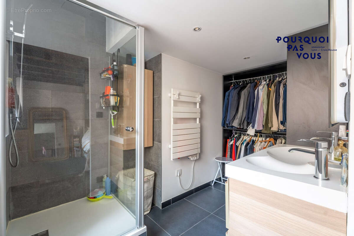 Appartement à LYON-4E