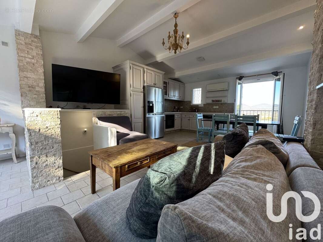 Photo 4 - Maison à COGOLIN