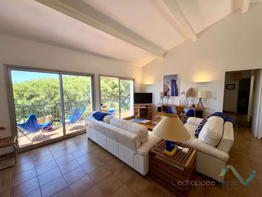 Appartement à HYERES