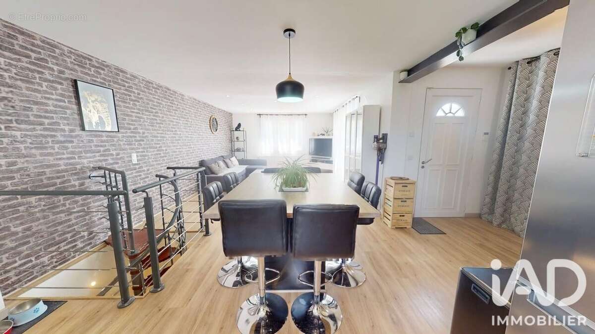 Maison 140 m² à Melun  - photo 8
