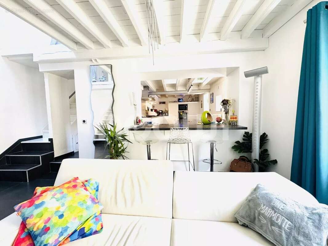 Maison à CHATEAUGAY