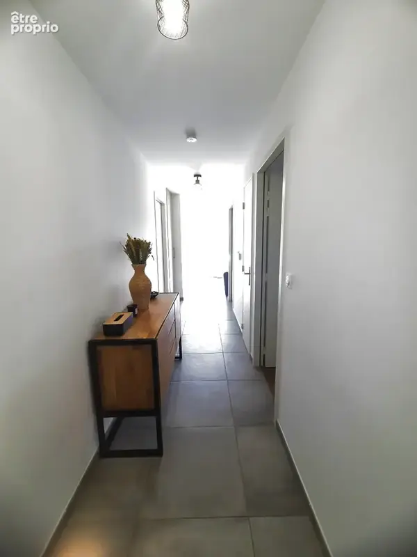 Exclusivité ! Appartement avec vue Montagnes de type 3, très récent, Terrasse et Garage ! - photo 9