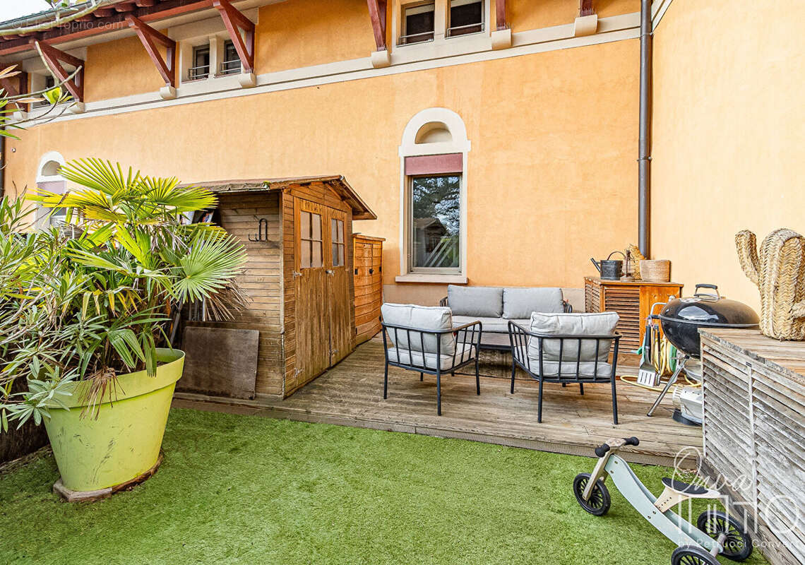 Appartement à LYON-9E