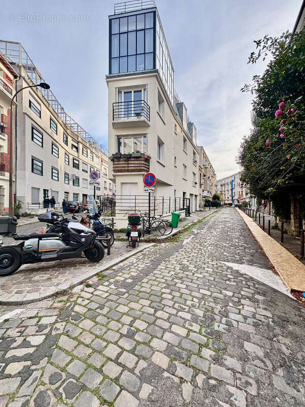 Appartement à PARIS-19E