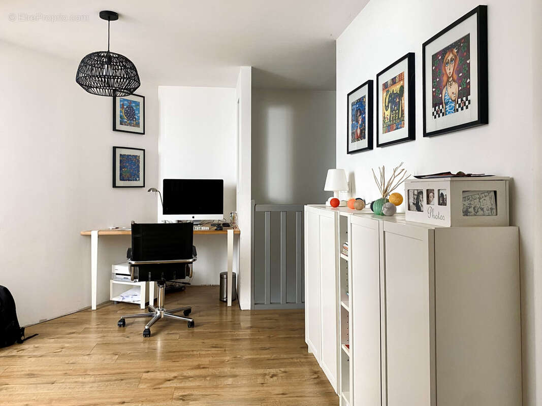 Maison en pierre rénovée 130 m2 avec toit-terrasse - Crozes-Hermitage. - photo 6