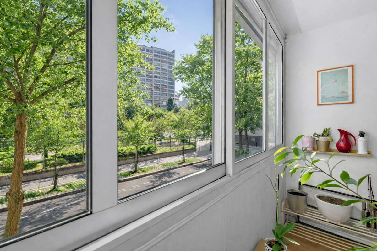 Appartement à PARIS-20E