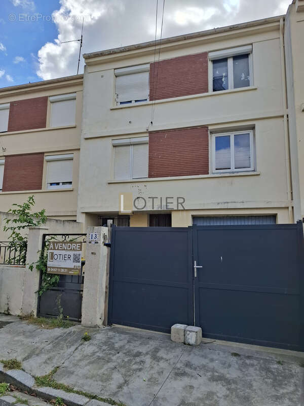 Maison à BEZIERS