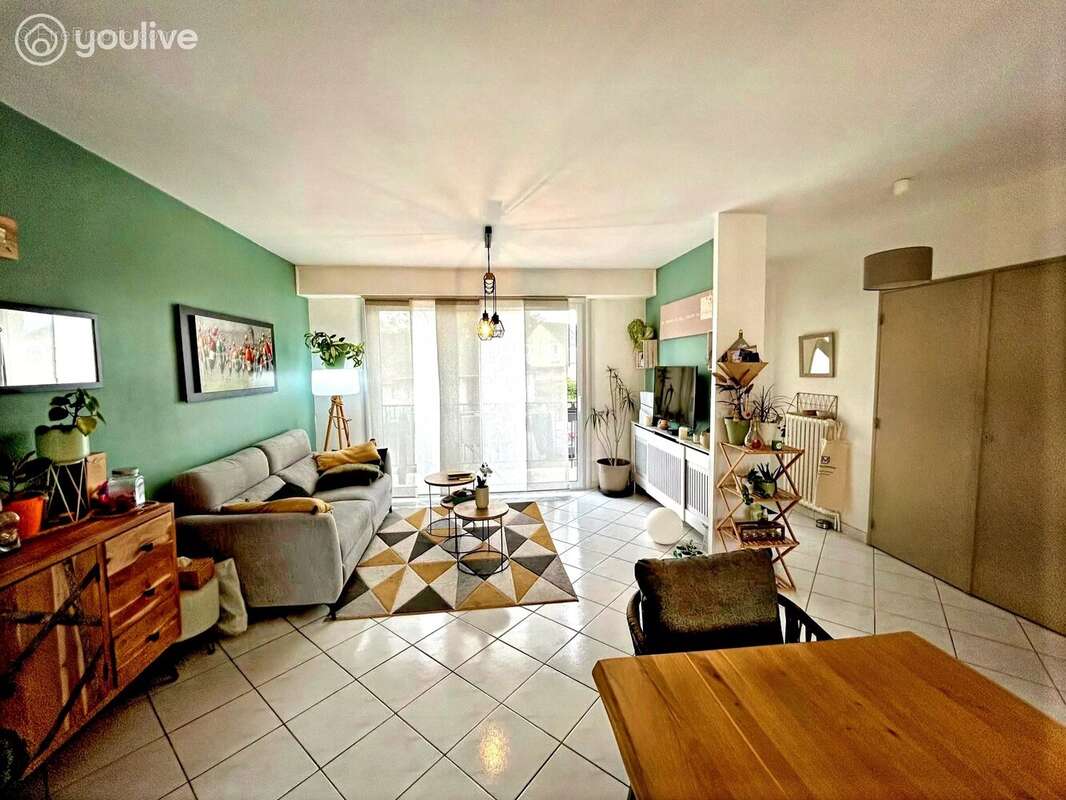 Maison à LES PONTS-DE-CE