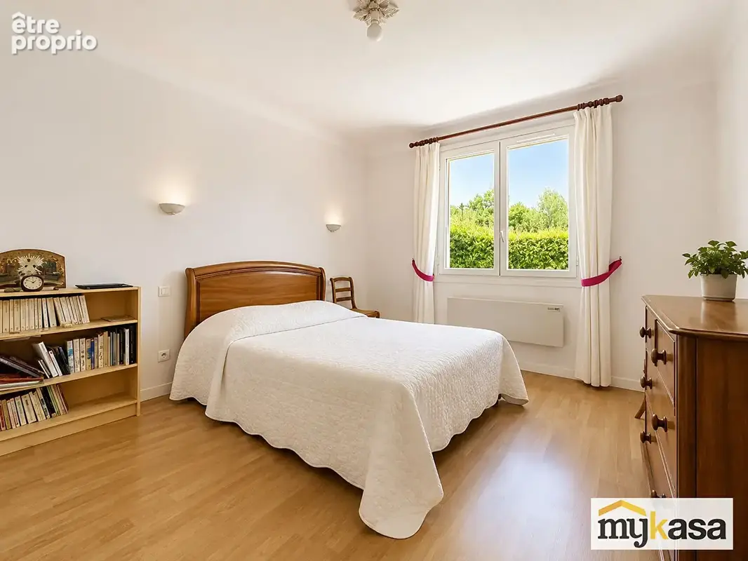 Maison Martigues T6 de plain-pied 140 m² avec jardin paysagé - photo 7