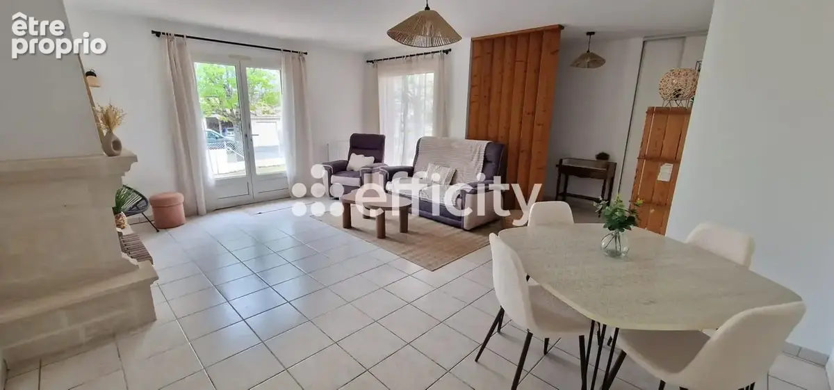 Maison 5 pièces 106 m² à vendre à Gond-Pontouvre (16160) - photo 2