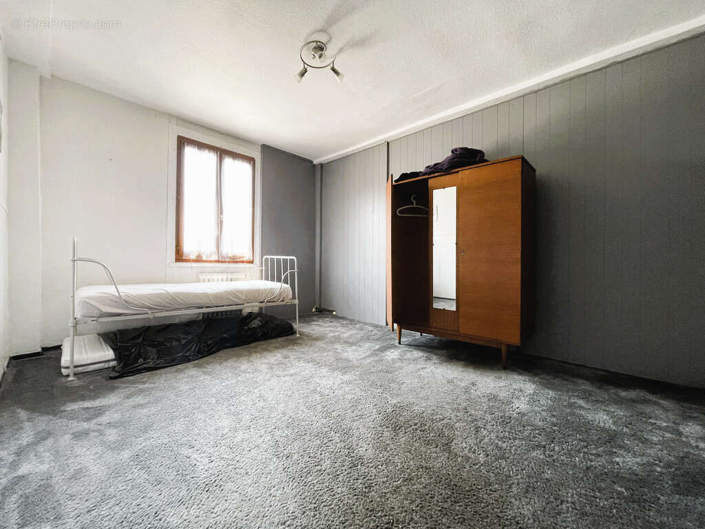 Maison avec partie commerciale - photo 10