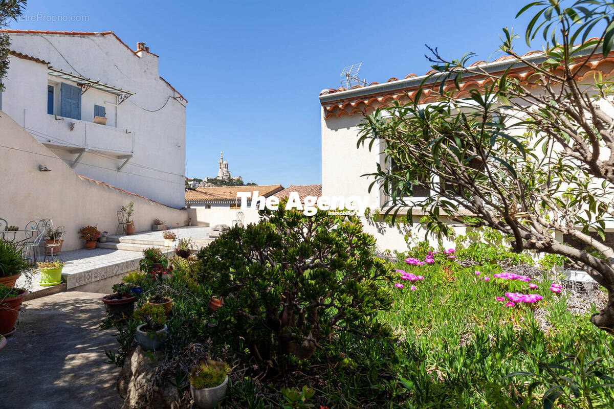 Maison à MARSEILLE-8E
