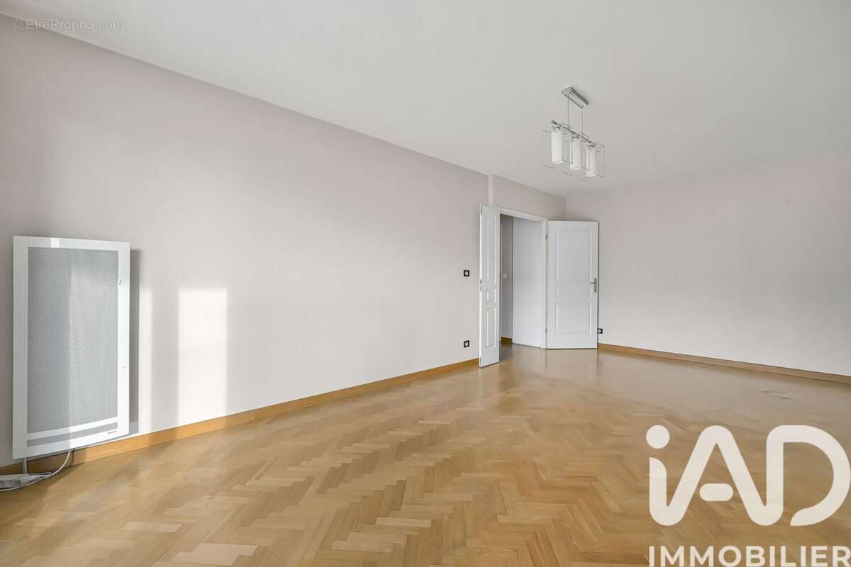 Photo 6 - Appartement à SARTROUVILLE