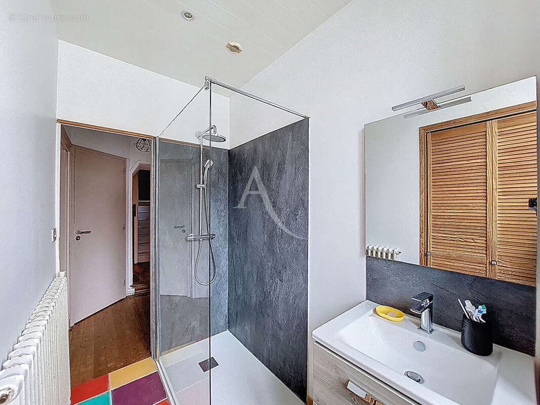 Maison à MORTAGNE-SUR-SEVRE