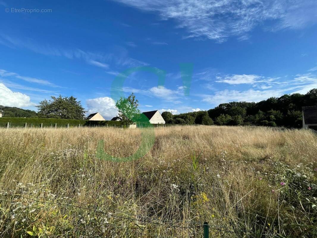 Terrain à MAGNY-EN-VEXIN
