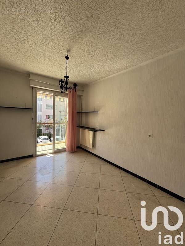 Photo 5 - Appartement à SALON-DE-PROVENCE